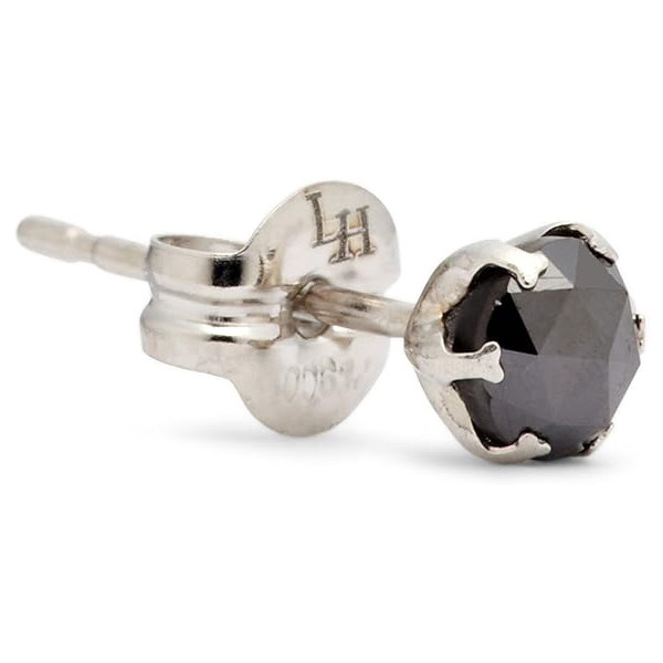 LION HEART プラチナブラックダイヤ(片耳用シングルピアス)